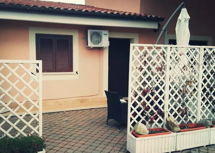 艾勒耿斯别墅 *